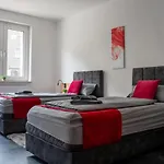 Livemore24 - Space In 24-7 Check-in * Duisburgo