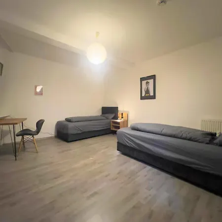 Appartement Livemore24 - Space In 24-7 Check-in Duisburg
