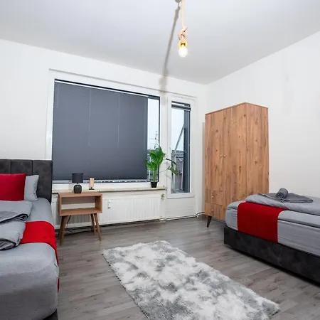 Apartamento Livemore24 - Space In 24-7 Check-in