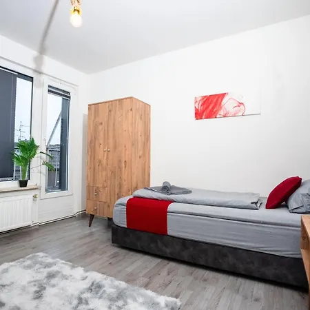 Livemore24 - Space In 24-7 Check-in * Duisburg